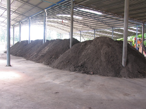云南污泥堆肥设备处理污泥的步骤